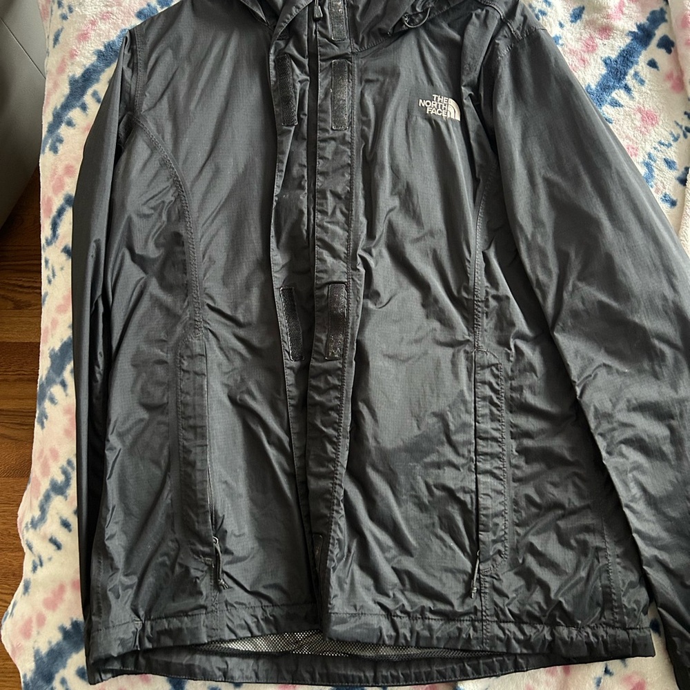 The North Face Men's Charcoal Windbreaker